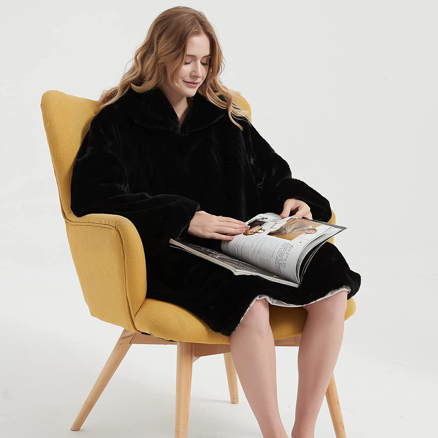 Softan Super Cozy Warm and Soft Hooded Blanket Sweatshirt, Faux Fur Blanket Sweatshirt with Large Pocket, One Size Fits All