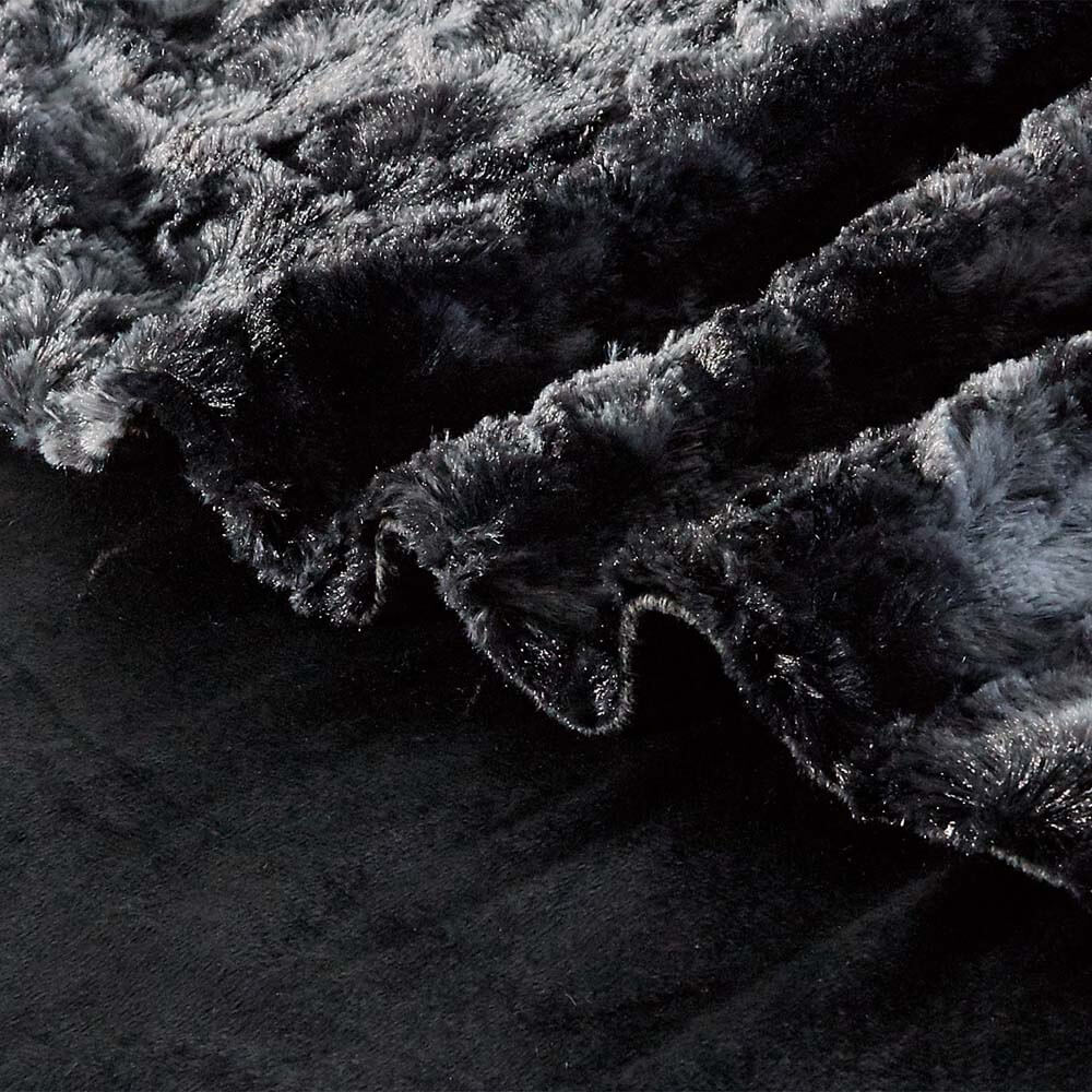 Black crushed velvet online throw