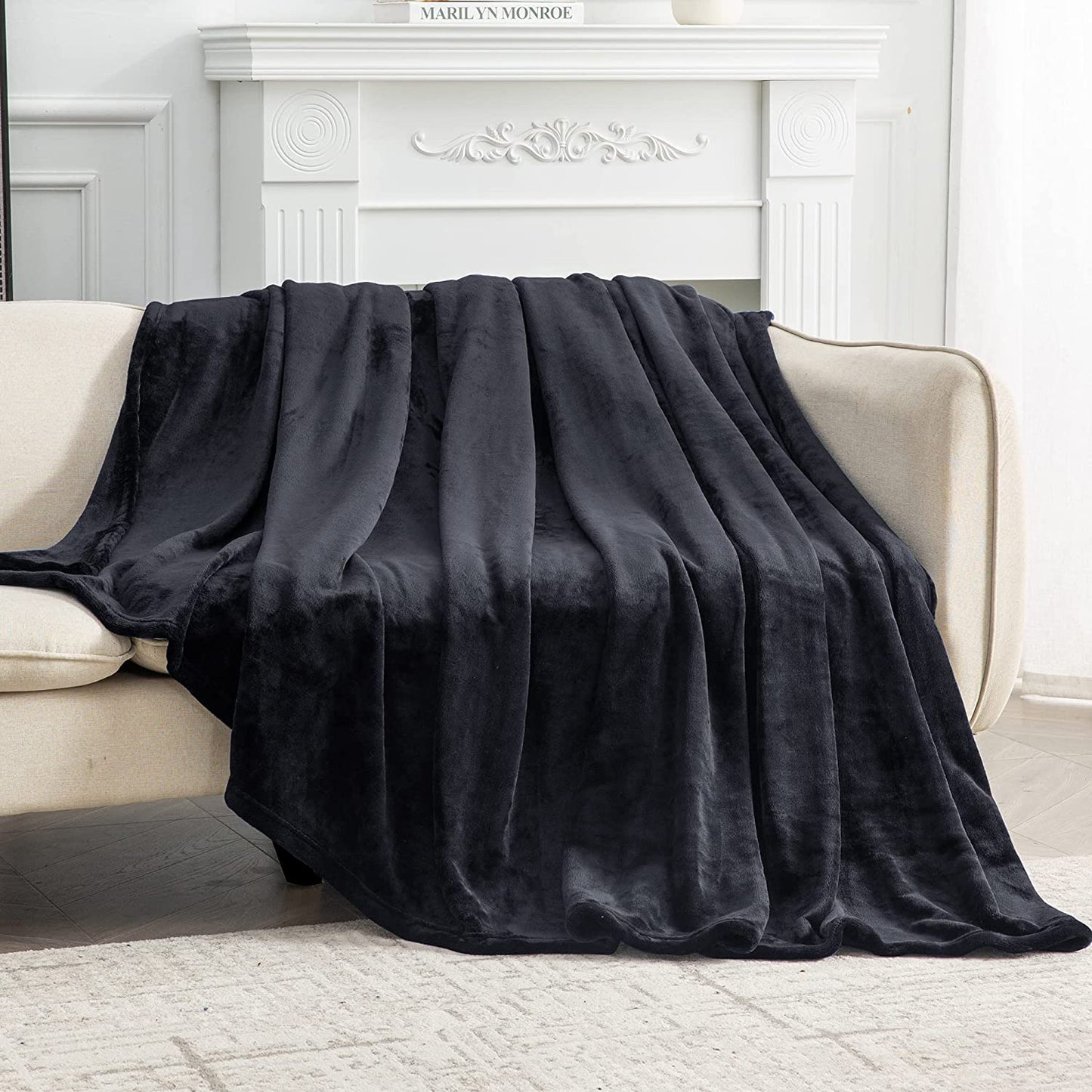 Softan 350 GSM Throw Lightweight Fleece Blanket for Bed, Sofa, Couch Suitable for All Season