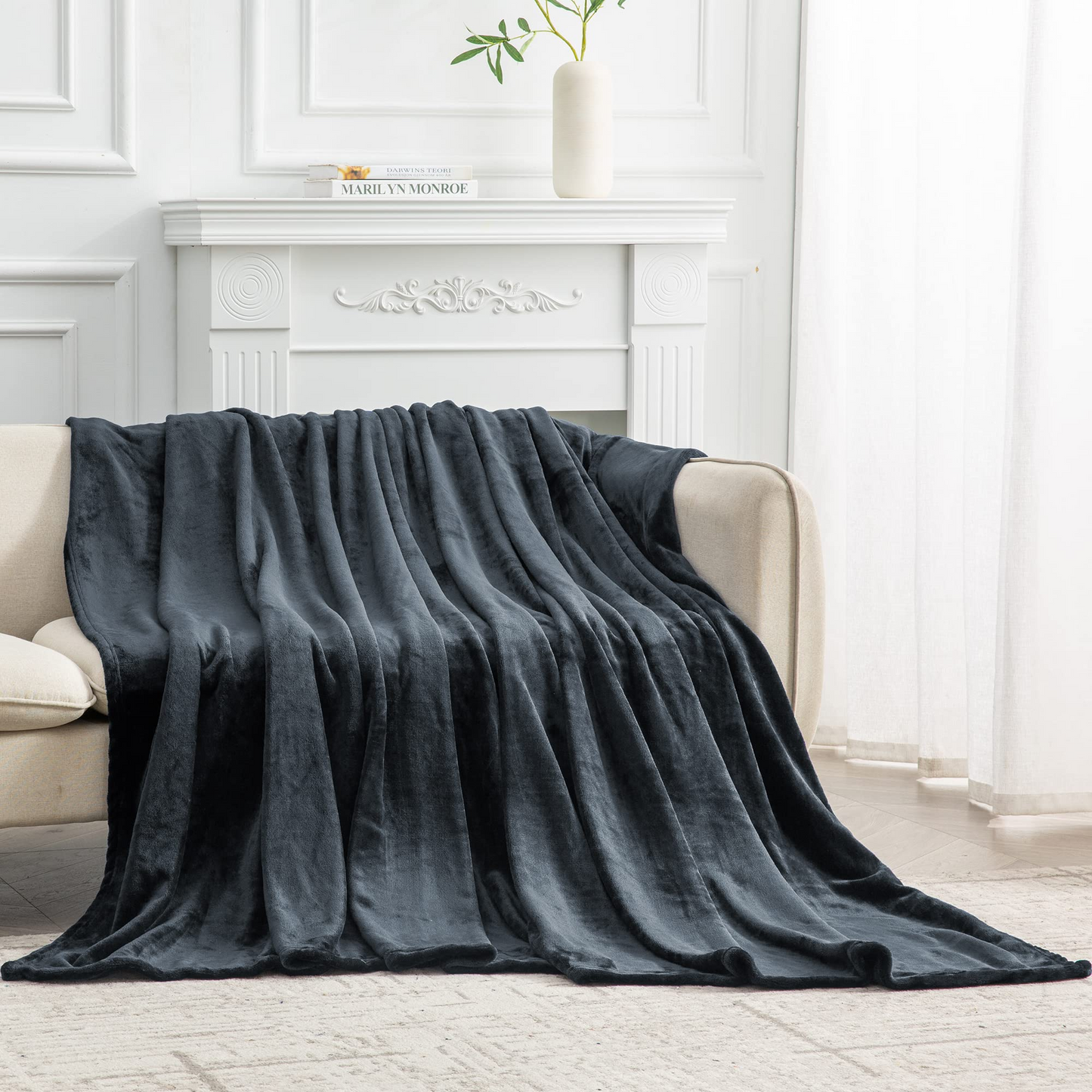 Softan 350 GSM Throw Lightweight Fleece Blanket for Bed, Sofa, Couch Suitable for All Season